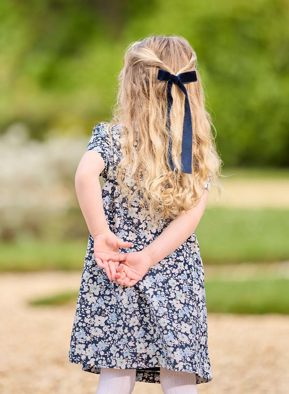 Large Velvet Bow Hair Clip in Navy