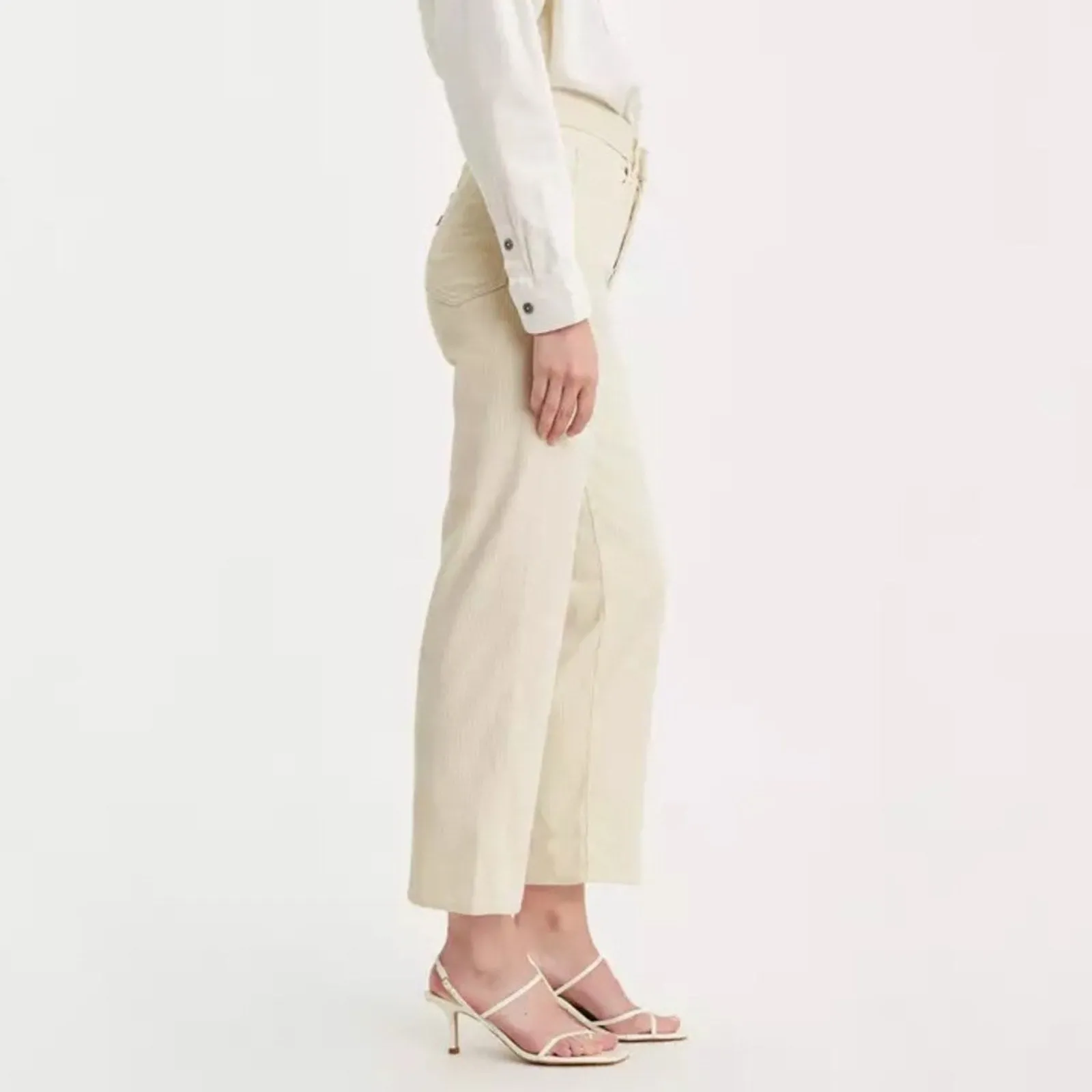 Levi’s Ribcage Straight Ankle Corduroy High Rise Cropped Pants (28)