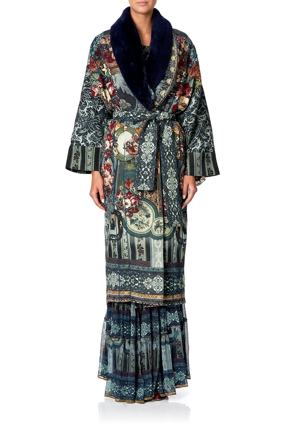 OPERA COAT HOTEL BOHEME
