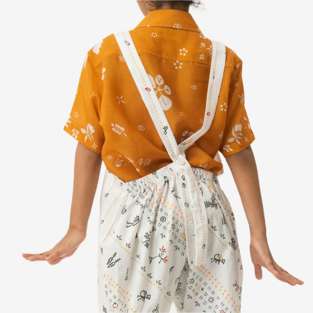 "Tumbuh" - Kaja Overall